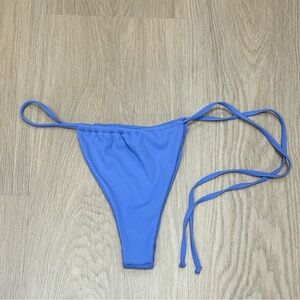 Berry Beachy Thong String Bikini Bottom M